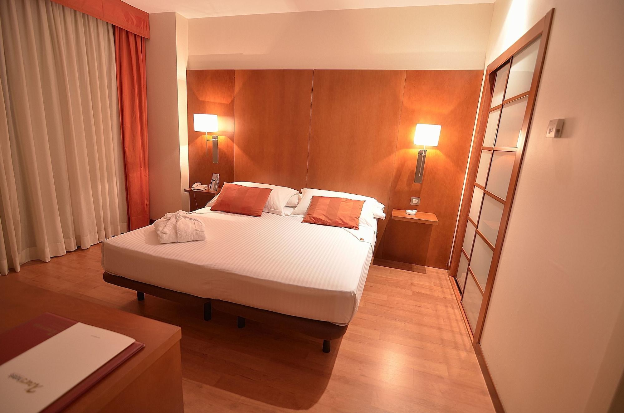 Hotel Xon'S Valencia Aldaia Exterior foto